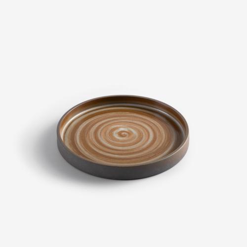 WAGA 日式質樸旋紋 釉下彩陶瓷立邊盤15.5cm-焦糖棕