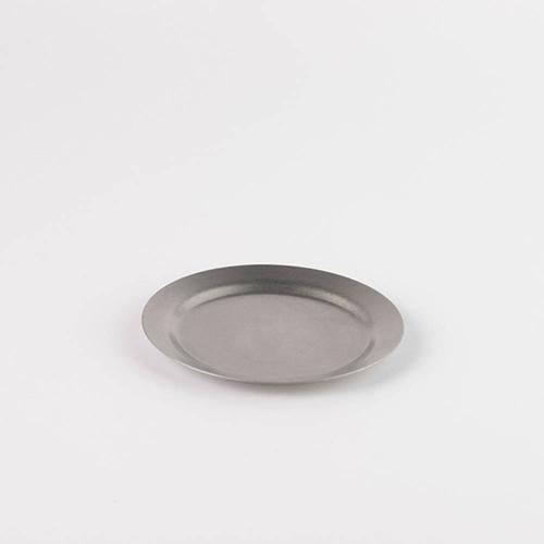 日本 AOYOSHI 青芳製作所 仿舊不鏽鋼圓形小餐盤12.5cm